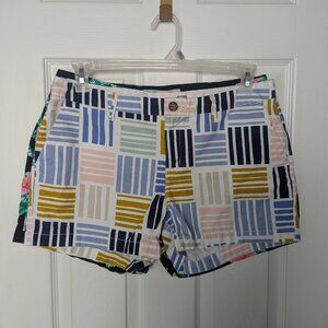 Old Navy 2 pairs of size 8 shorts
